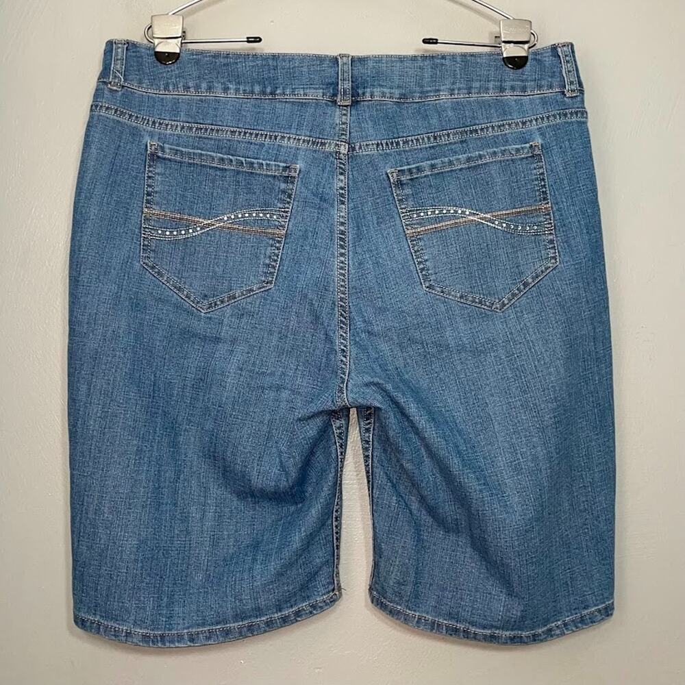Riders by LEE Denim Jorts Size 18 Blue Jean Bermuda Shorts Rhinestone Pockets